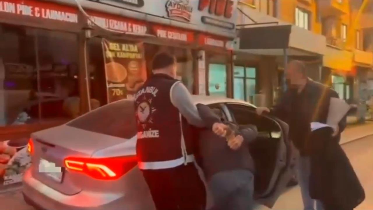 İstanbul Bakırköy'de 'Casperlar' ve 'Çirikinler' Çetelerine Yönelik Operasyonda 7 Şahıs Gözaltına Alındı