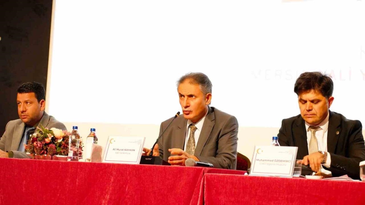 Mersin Eğitim Camiası Toplandı: Yeni Müfredat ve Beklentiler Konuşuldu