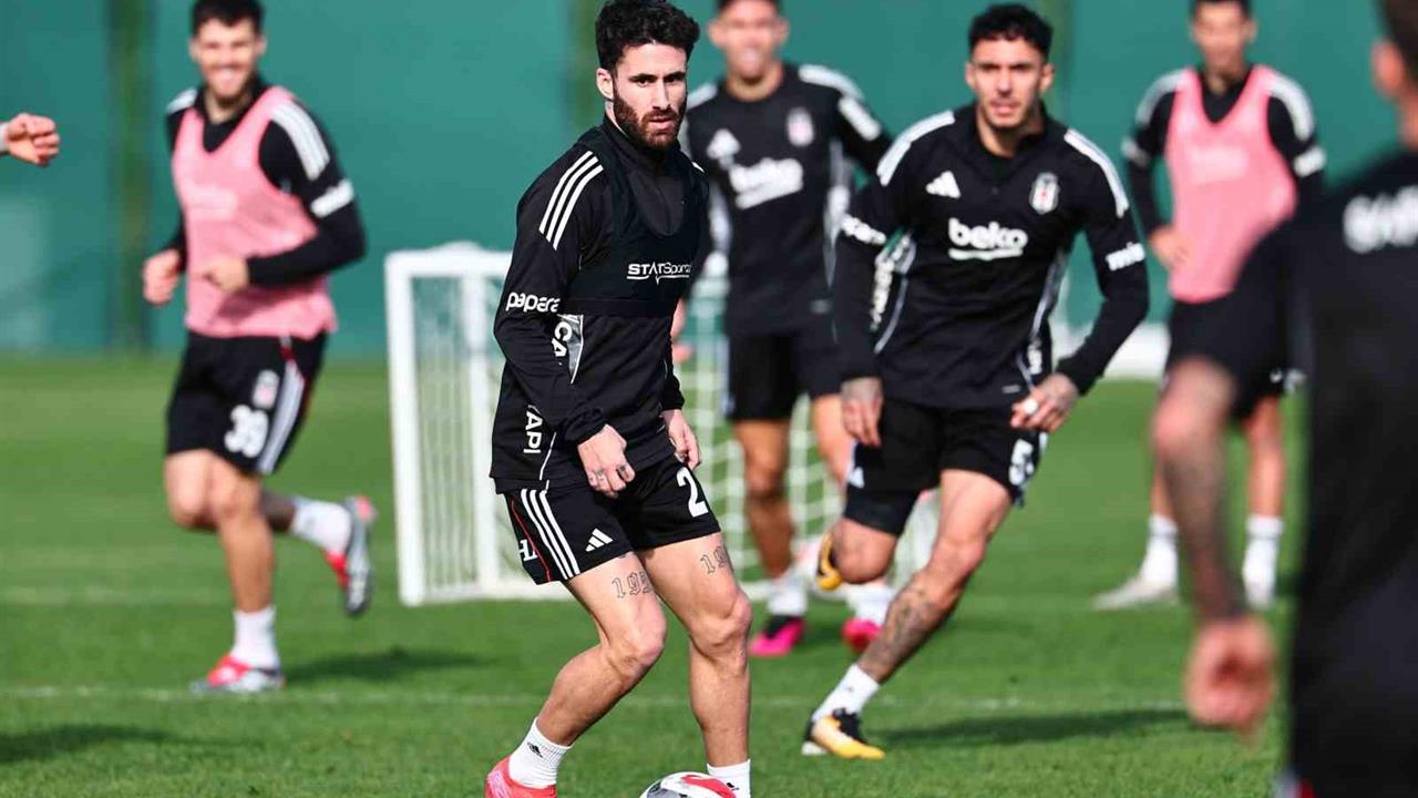 Beşiktaş, İstanbul'da Gaziantep FK ile Oynayacağı Maç İçin Hazırlıklarını Sürdürüyor