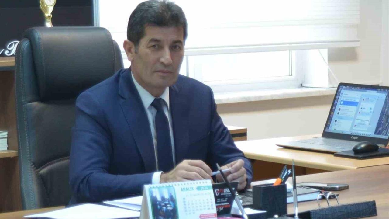 Erzurum'da AL-KON'un Tanıtımı Demokrat Eğitimciler Sendikası Tarafından Gerçekleştirildi