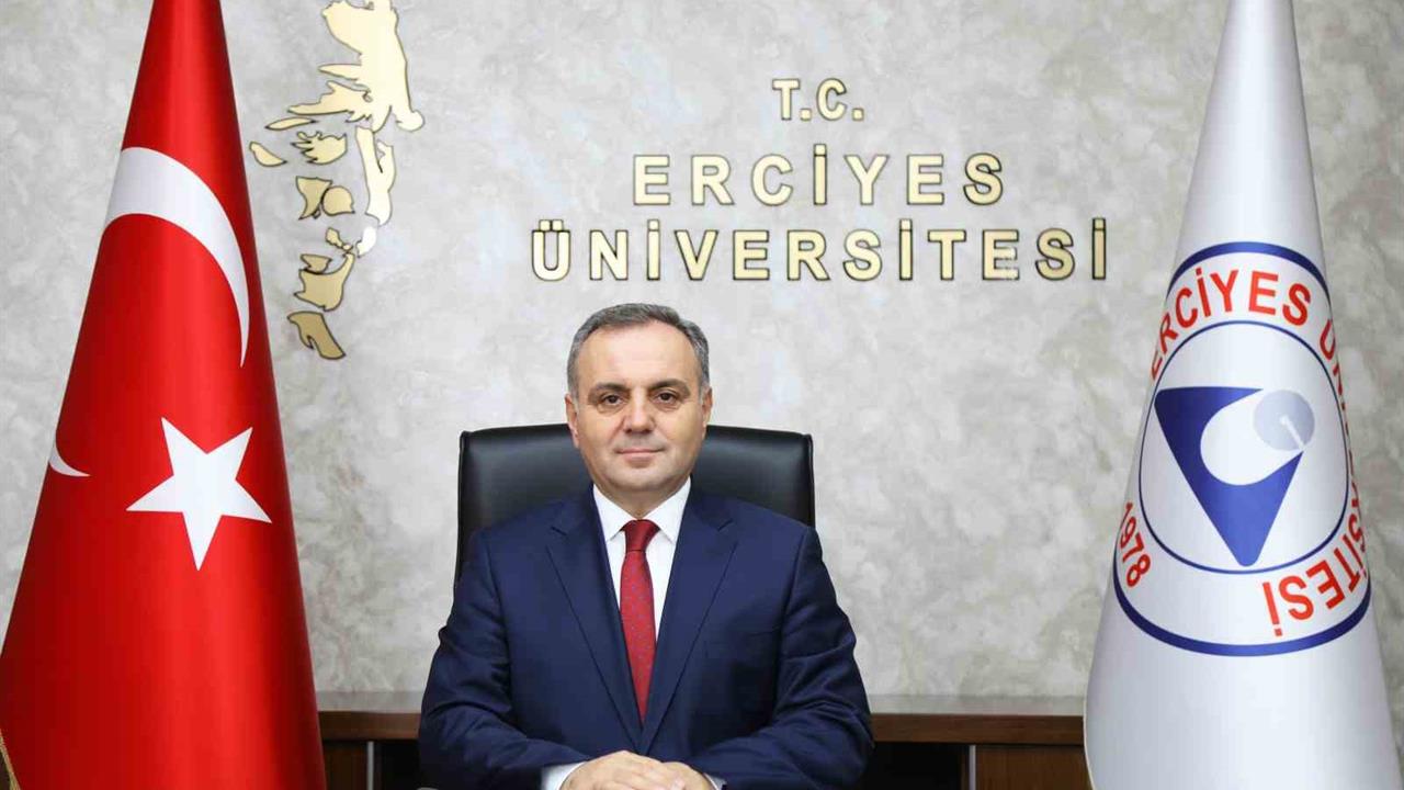 Kayseri Erciyes Üniversitesi, Araştırma Üniversiteleri Değerlendirmesi'nde Puanını Artırdı.