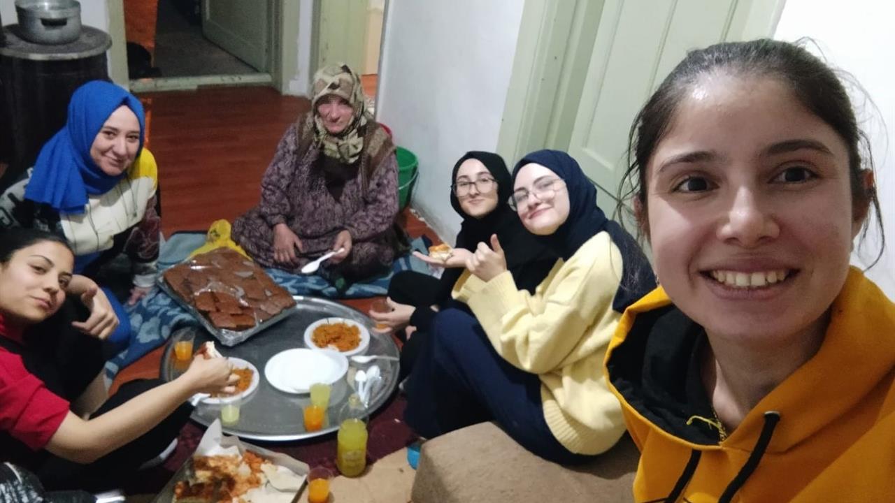 Eskişehir Kredi Yurtlar Genel Müdürlüğü’ne Bağlı Öğrenciler Gönüllü Faaliyetlerde Bulundu