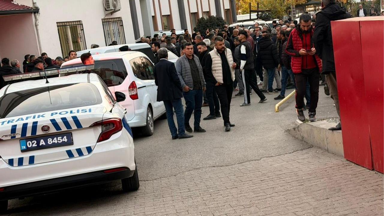 Adıyaman Kahta'da İki Grup Arasında Meydana Gelen Silahlı Çatışmada 5 Yaralı
