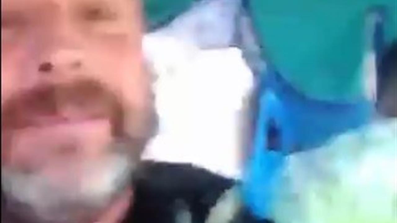 Kahramanmaraş Afşin'de Bir Adam, Belediye Önünde Kendini Yaktı