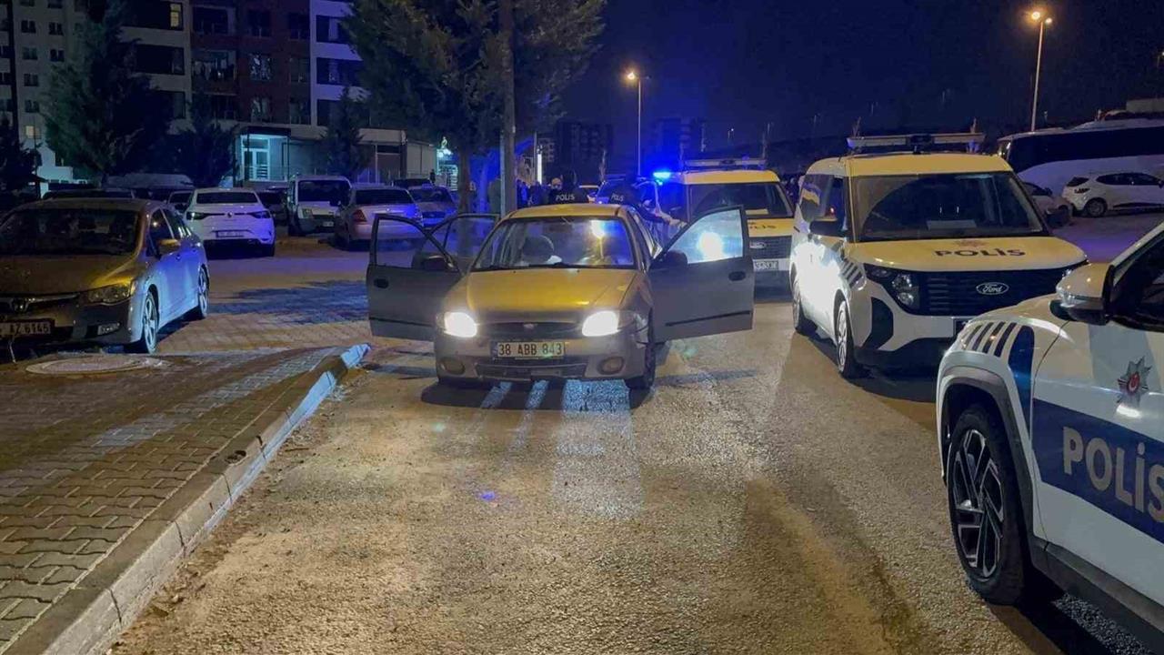 Kayseri'de Alkollü Sürücü E.S.T., Polise Çarpıp Kaçtı, 68 Bin TL Ceza Aldı