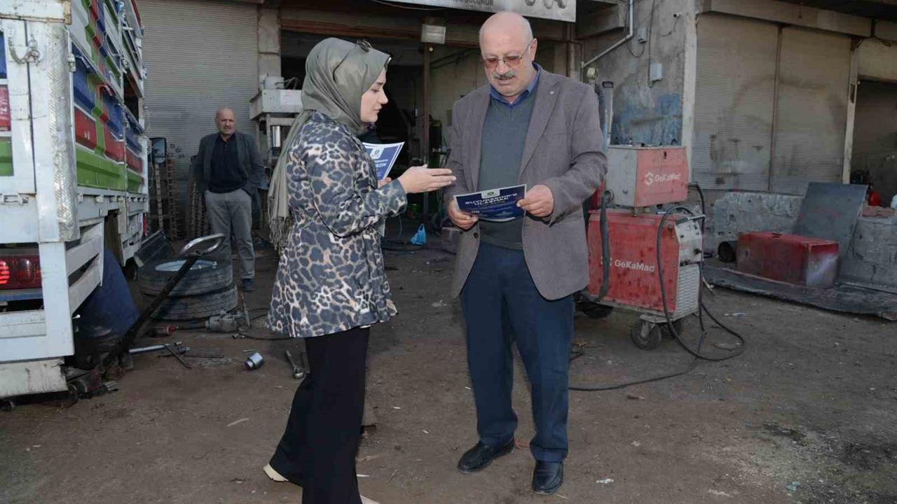 Diyarbakır'da Yerinde Çözüm Ekibi, Mahallelerde Hizmet Veriyor