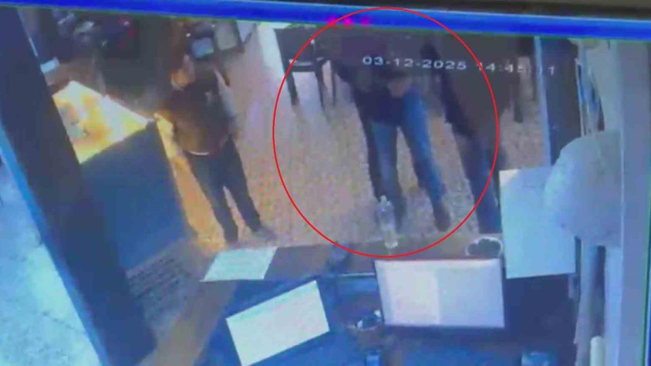 Hatay'da Müşterinin Boğulma Anında Garson Heimlich Manevrası ile Kurtardı