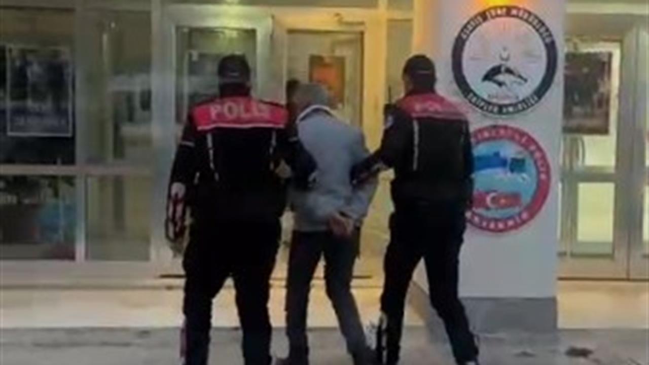 Eskişehir'de Polisi Şüphelenerek Durdurduğu Şahıs, Gözaltına Alındı