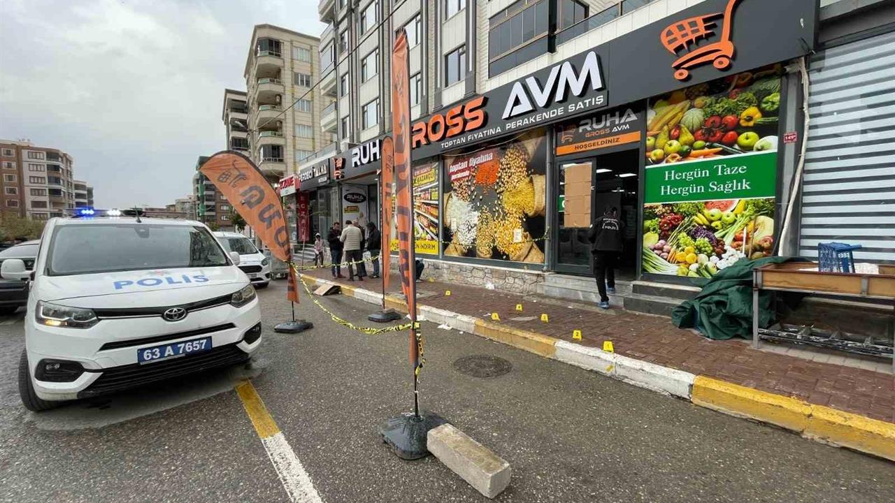 Şanlıurfa'da Bir Marketi Hedef Alan Silahlı Saldırıda 1 Kişi Yaralandı