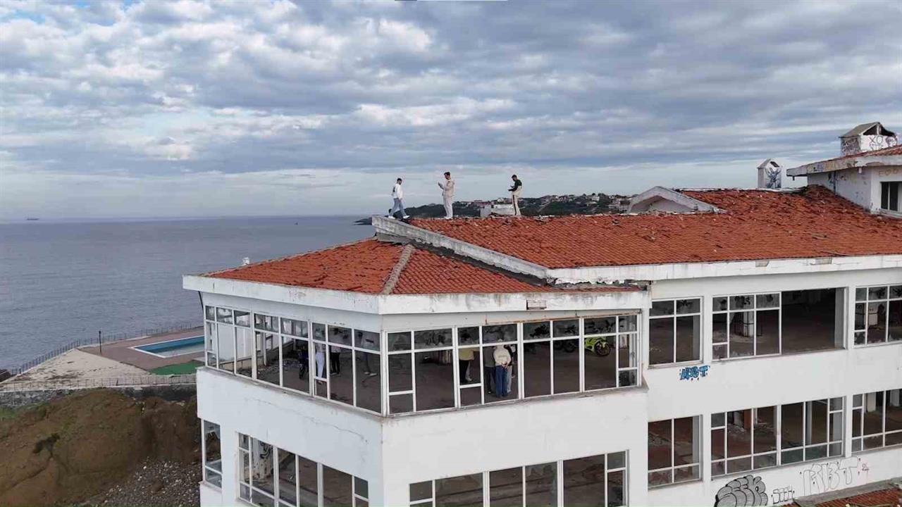 Beykoz'daki Milyon Dolarlık Otel, Madde Bağımlılarının Mekanı Haline Geldi