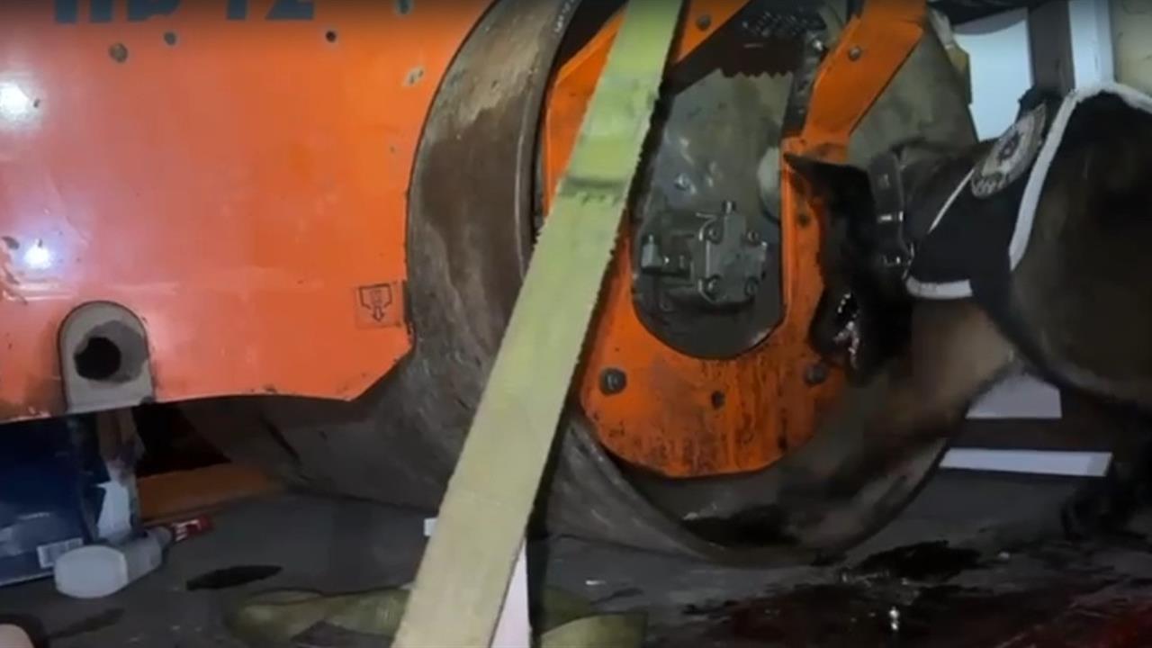 Kocaeli'de Durdurulan Tırda 102 Kilo Metamfetamin Ele Geçirildi