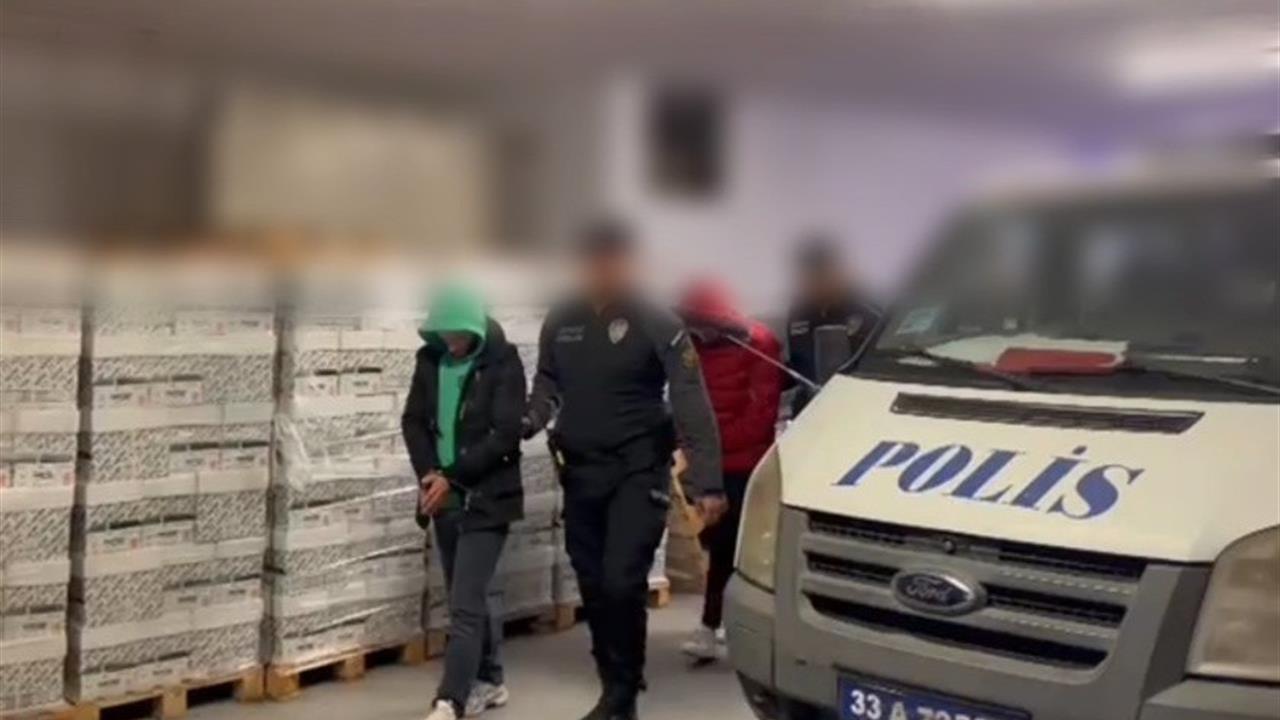 Mersin'de Yasa Dışı Bahis Çetesine Yönelik Operasyonda 13 Kişi Tutuklandı