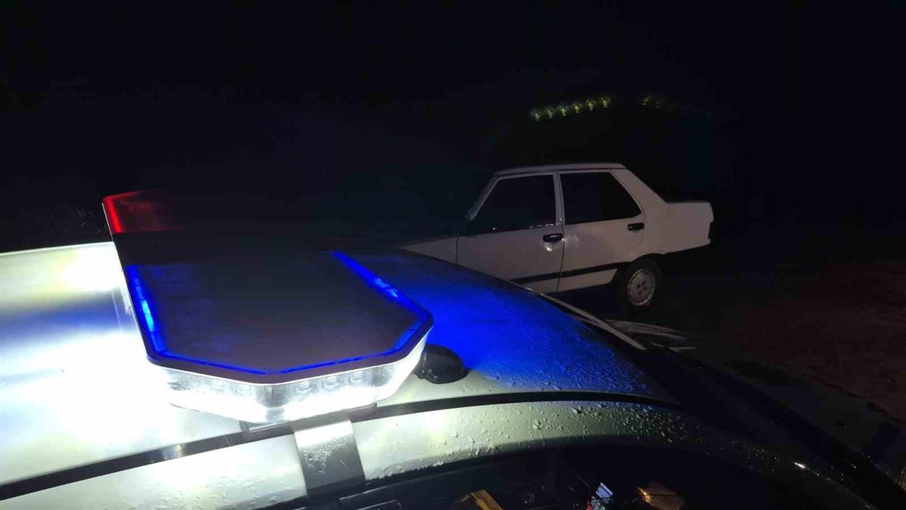 Bartın'da Dur İhtarına Uymayan Sürücü 30 Kilometre Kaçtı