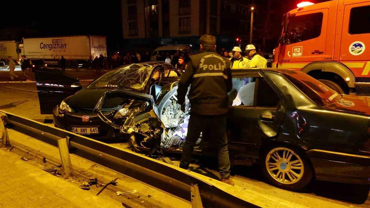 Sakarya Hendek'te D-100 Kara Yolunda Gerçekleşen Kazada Ölü Sayısı İkiye Yükseldi