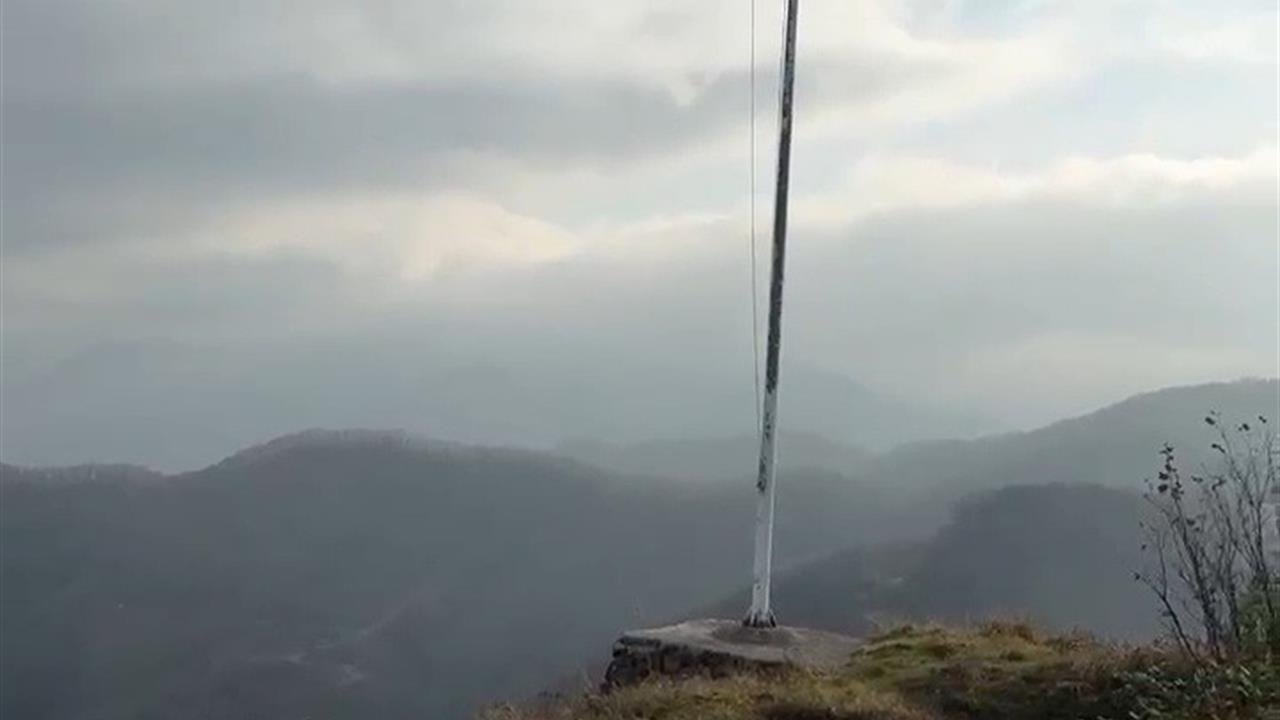 Giresun Çanakçı'da Yıpranan Türk Bayrağının Yenilenmesi İsteniyor