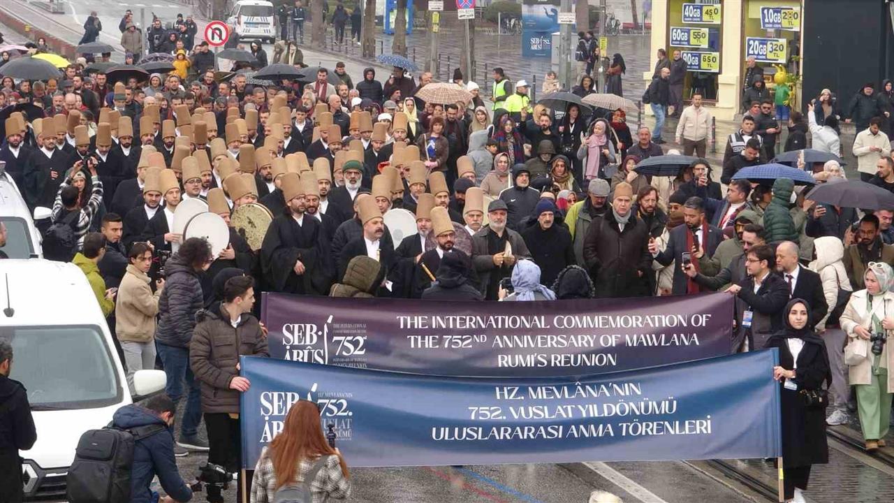 Konya'da Hazreti Mevlana'nın Anma Törenleri ile Şeb-i Arus Programları Başladı