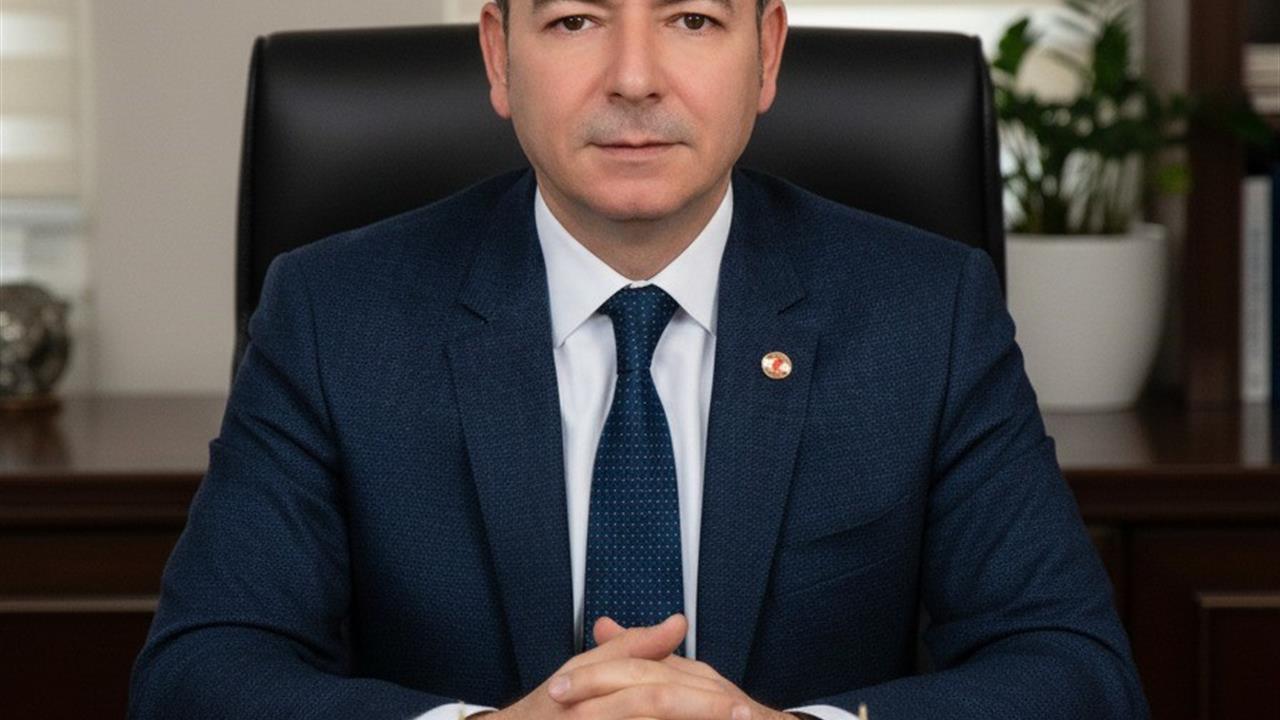 Adıyaman'da Gazetecilere Yönelik Yapılan Saldırıya Dernek Başkanı Çeliker'den Sert Açıklama