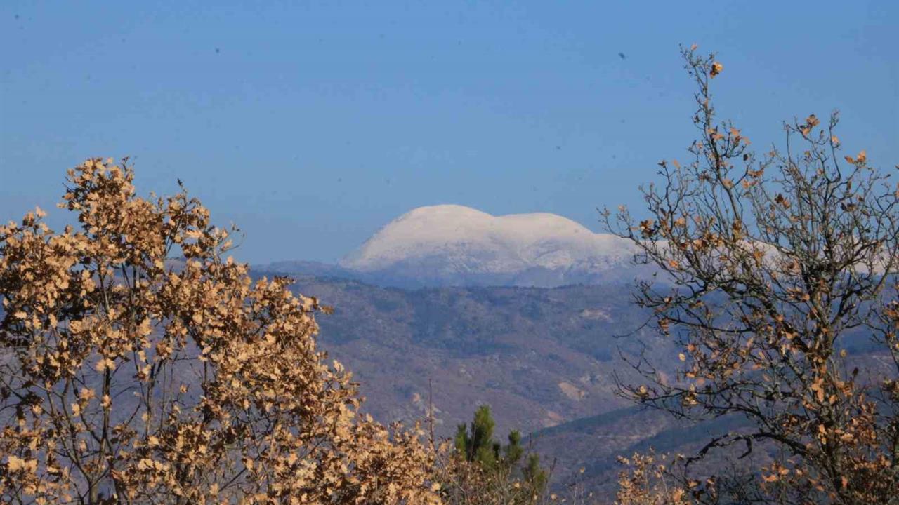 Çankırı Ilgaz’da Sonbahar ve Kışın Buluştuğu Görüntüler Göz Kamaştırıyor