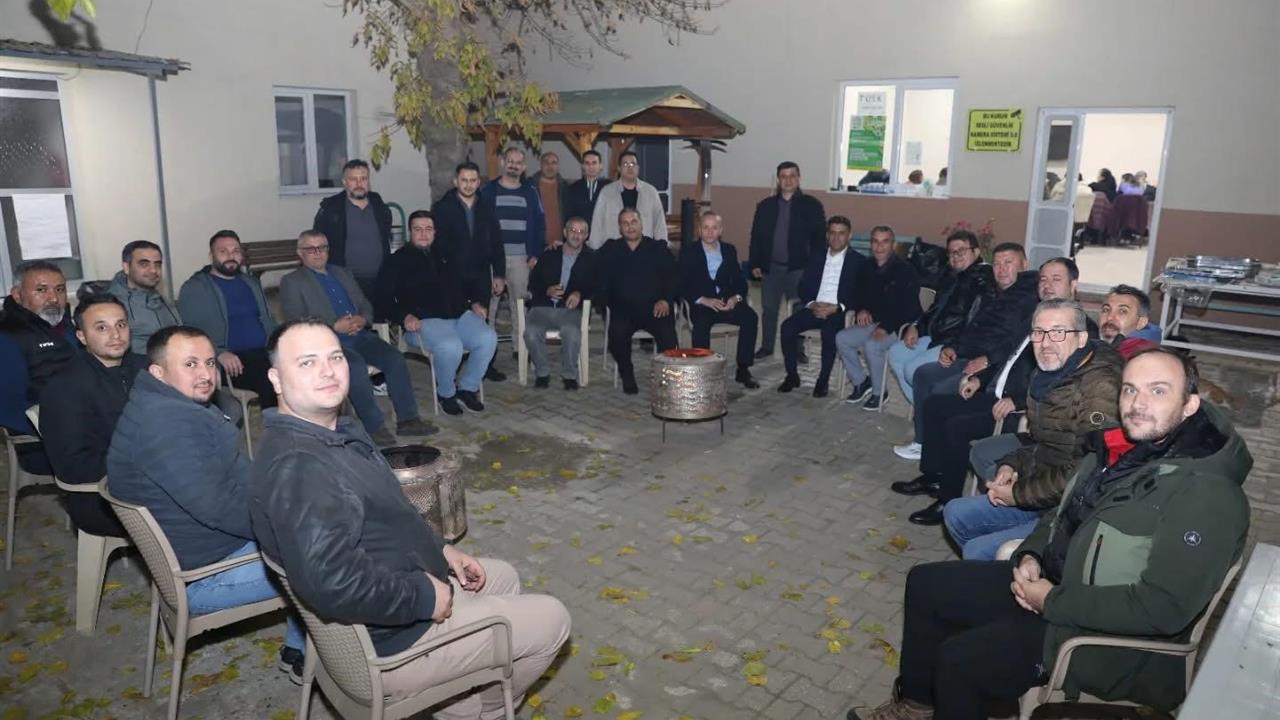 Manisa Sarıgöl'de Tarım İl Müdürü Karayılan, Personeliyle Buluştu