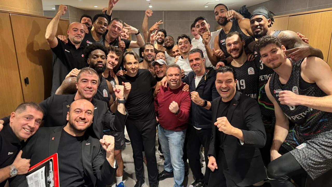 İzmir Aliağa'da Aliağa Petkimspor, A. Efes'i 96-92 yenerek önemli bir galibiyet aldı.