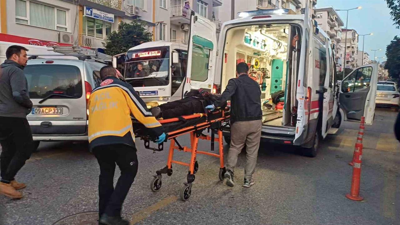 Aydın Efeler'de Motosiklet ile Otomobilin Çarpışması Sonucu 1 Kişi Yaralandı