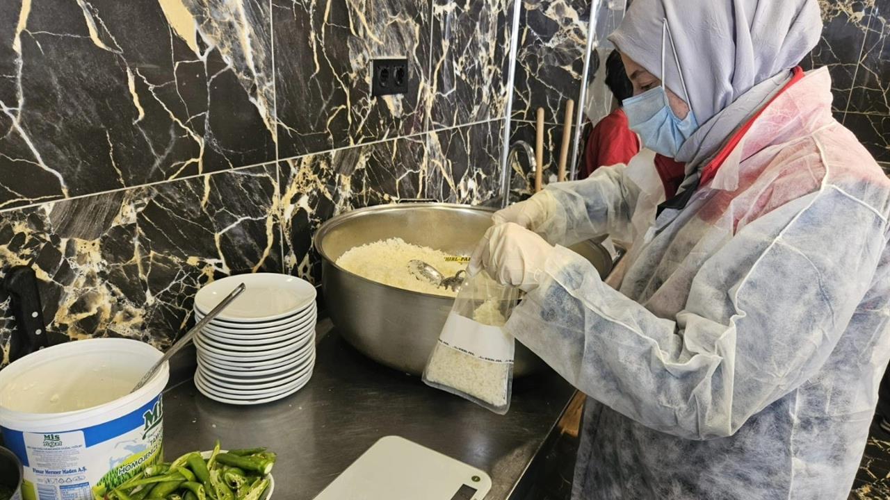 Erzurum'da Yem ve Gıda Üretimi Yapan 535 İşletmeye Denetim Gerçekleştirildi