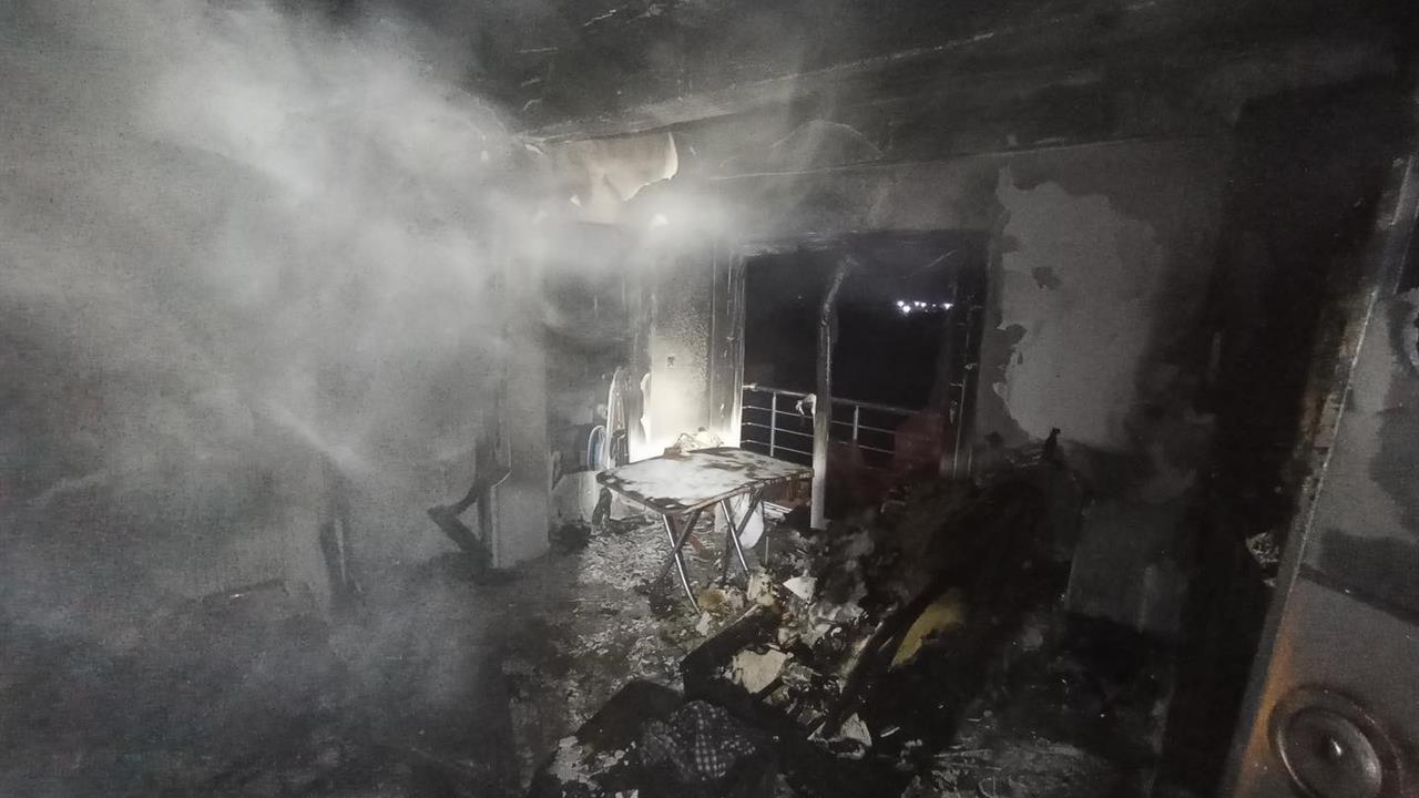 Hatay Arsuz'da Elektrik Kontağından Çıkan Yangında Bir Ev Kullanılamaz Hale Geldi