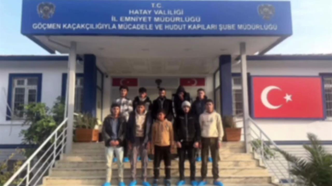 Hatay'da Avrupa'ya ulaşmayı hedefleyen 10 kaçak göçmen yakalandı.