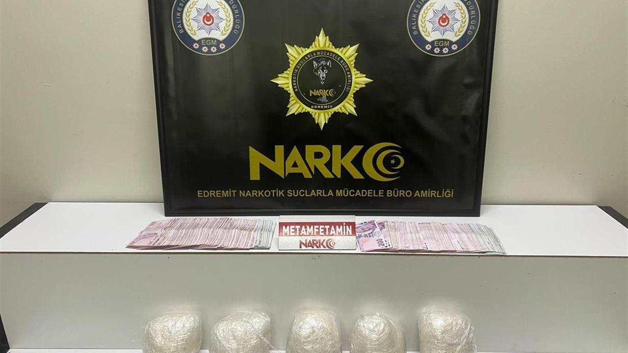 Balıkesir'de Yılbaşı Öncesi Yapılan Narkotik Operasyonunda 4 Gözaltı