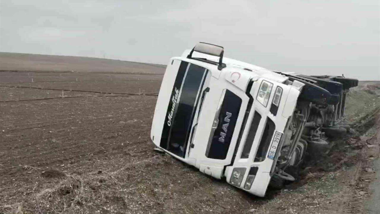 Çorum Merkez'de Yoldan Çıkan Tanker Kazasında Bir Yaralı Bulundu