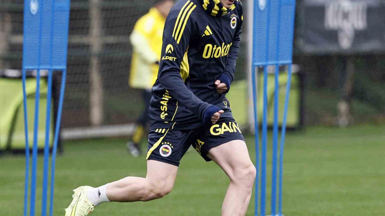 Fenerbahçe, İstanbul'da Brann ile Oynayacağı Maçın Hazırlıklarını Sürdürüyor