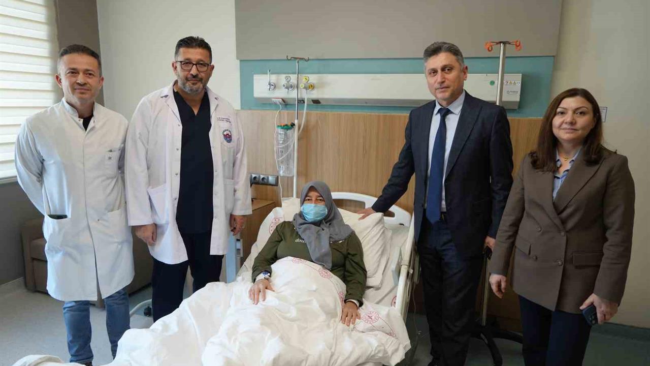 Gaziantep'te Kadavradan Yapılan İlk Böbrek Nakli ile Bir Kadın Hastanın Sağlığına Kavuştu