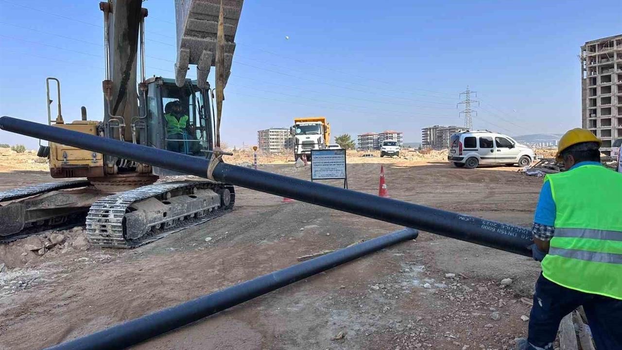 Gaziantep Gazitepe ve Sarısalkım'da İçmesuyu Altyapı Çalışmaları Sürüyor