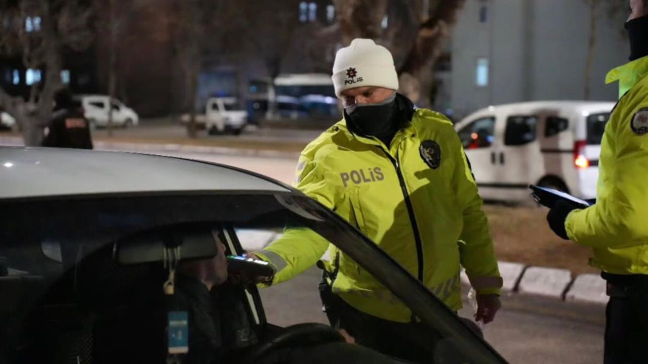 Isparta'da 30 Kasım-6 Aralık Tarihleri Arasında 36 Şahıs Yakalandı