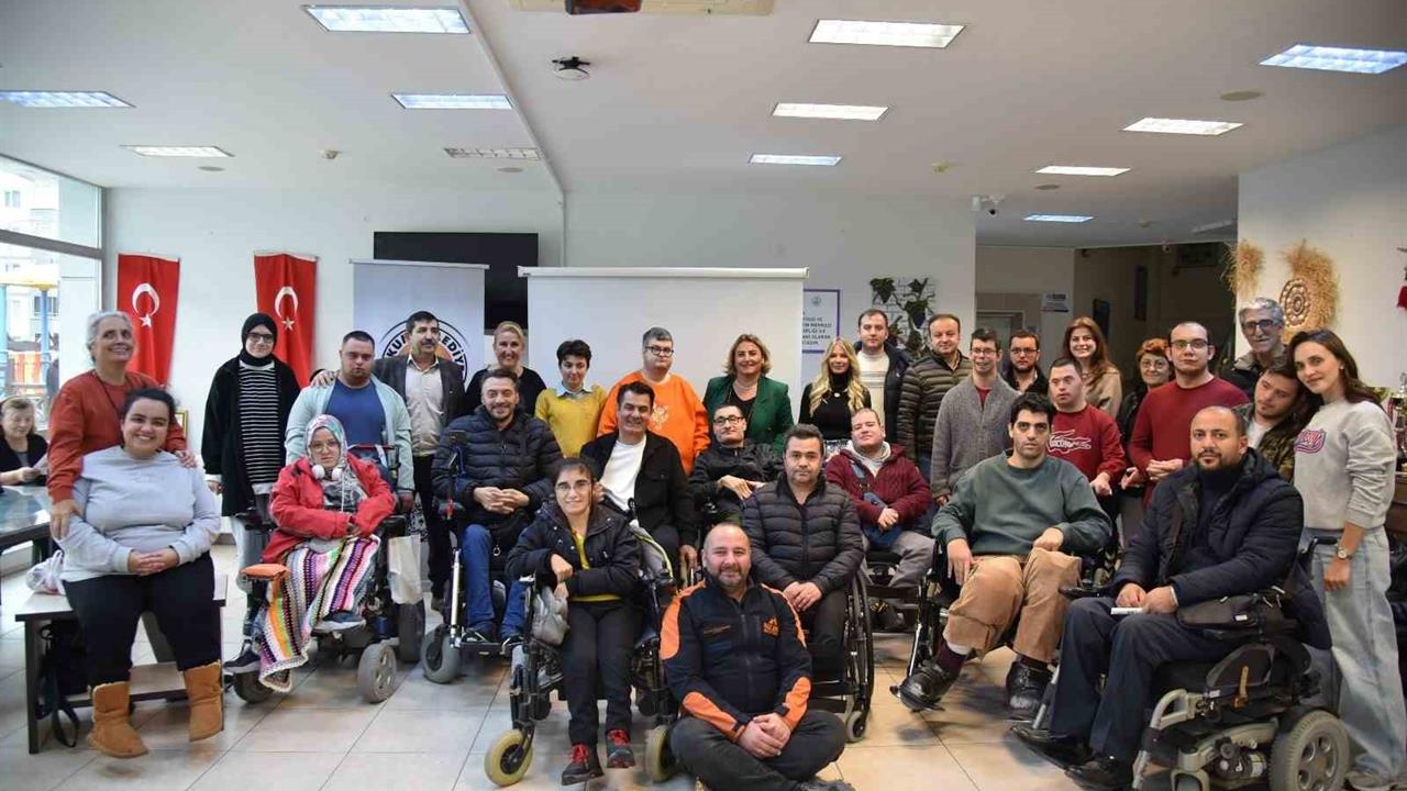 Atakum'da Özel Gereksinimli Bireylere Yönelik Afet Farkındalık Eğitimi Yapıldı.