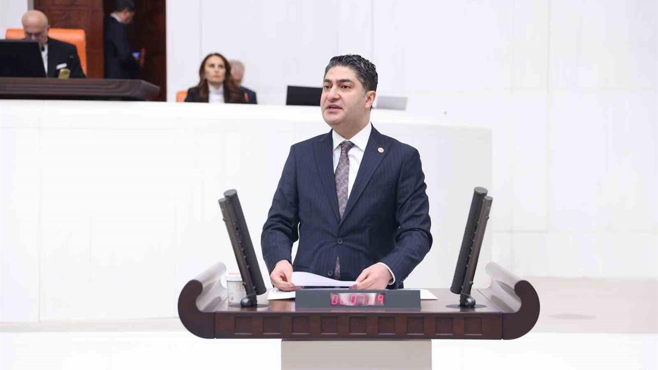 Kayseri'de MHP'li İsmail Özdemir, Yunanistan'ın ihlallerini eleştirdi.