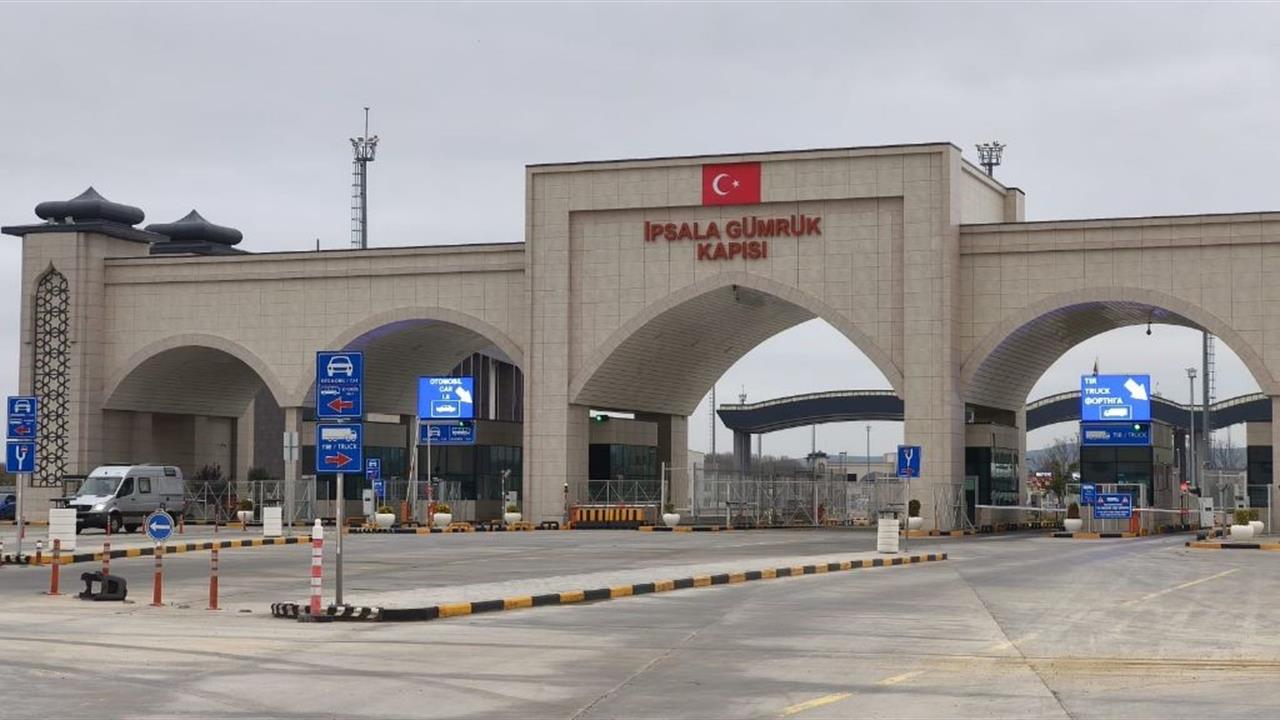 Edirne İpsala Sınır Kapısı'nda 7 Günlük Eylemlerin Ardından Geçişler Kademeli Olarak Yeniden Başladı.