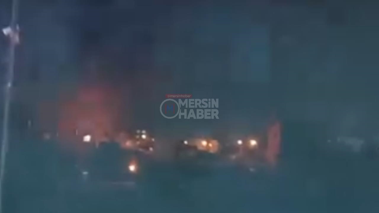 Akdeniz’de TIR Yandı!