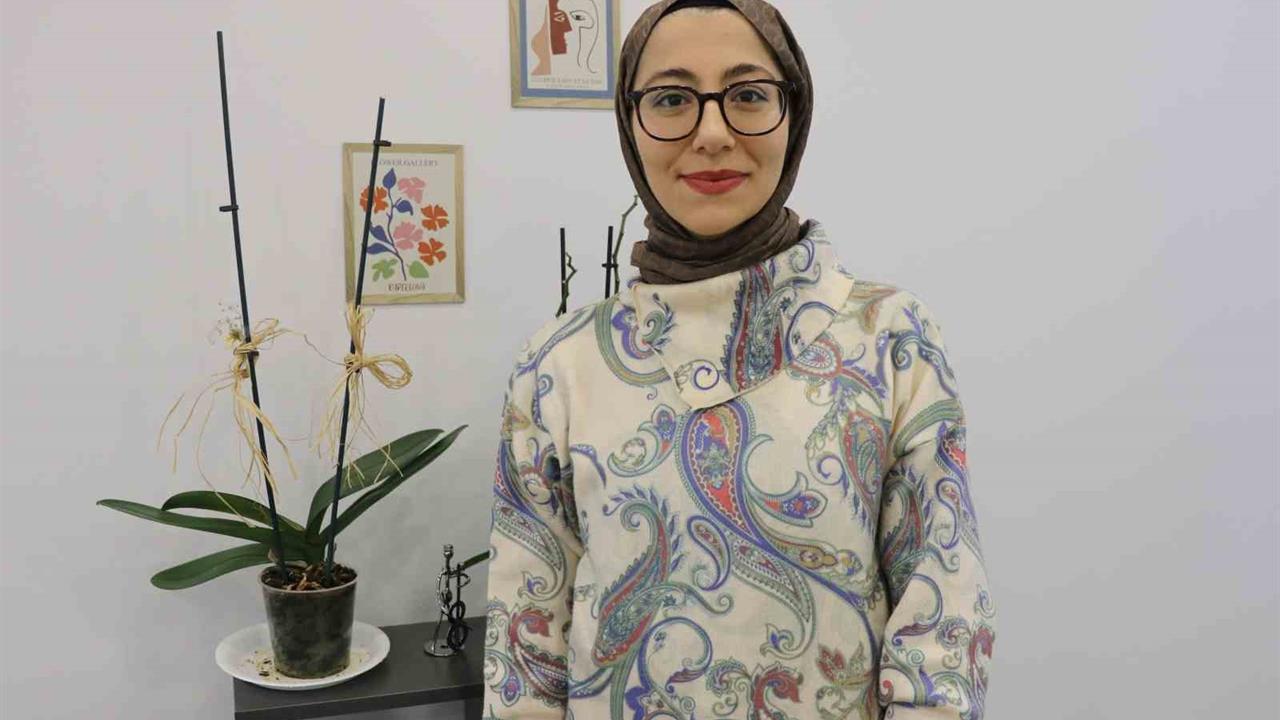 Sivas'ta Uzman Psikolog, "Hayalet Titreşim Sendromu"nu Açıkladı