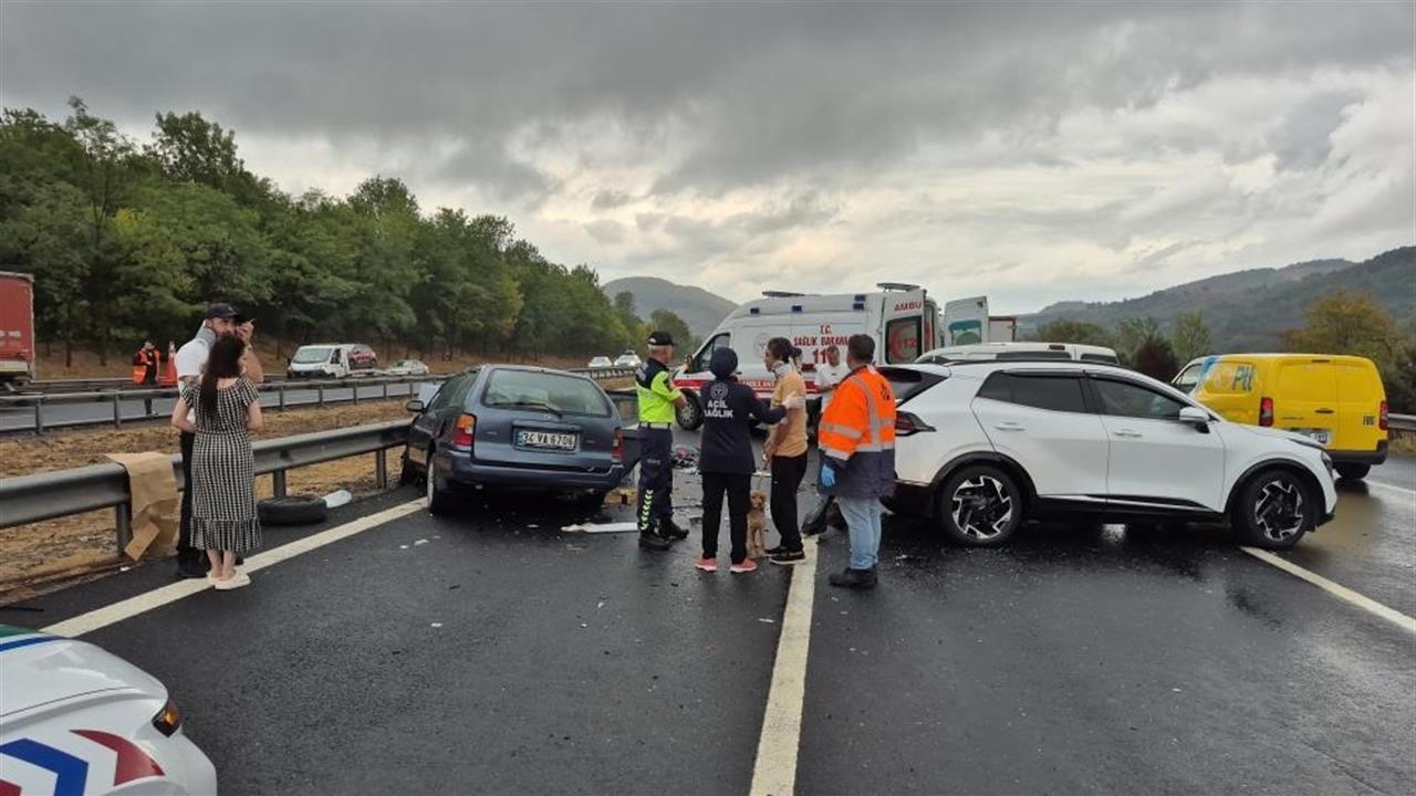 Düzce'de 2025 Yılında 11 Kişi Hayatını Kaybetti, 2 Bin 96 Kişi Yaralandı