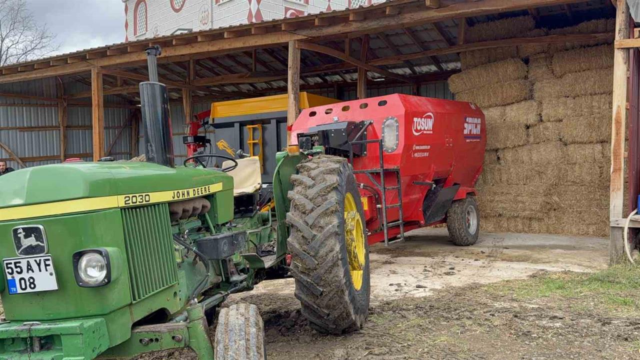 Samsun Tekkeköy'de Silaj Makinesine Kolunu Kaptıran 10 Yaşındaki Çocuk Hayatını Kaybetti