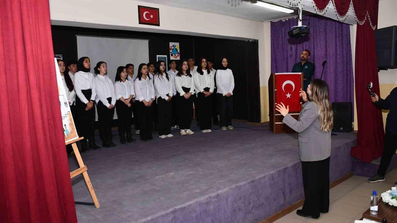 Ağrı Patnos'ta 10 Aralık Dünya İnsan Hakları Günü Etkinliği Gerçekleştirildi.