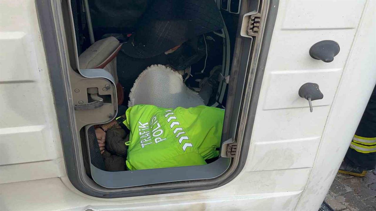 Tekirdağ Ergene'de Yaralıya Üniformasıyla Yardım Eli Uzatıldı