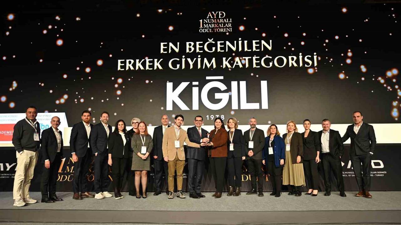 İstanbul'da Kiğılı, Erkek Giyim Kategorisinde 12. Kez En Beğenilen Marka Seçildi