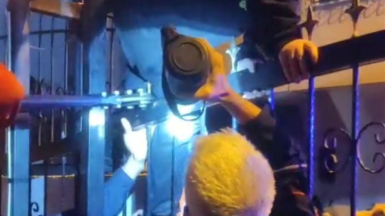 Adana Seyhan'da Olay Anında İtfaiye Ekipleri Müdahale Etti