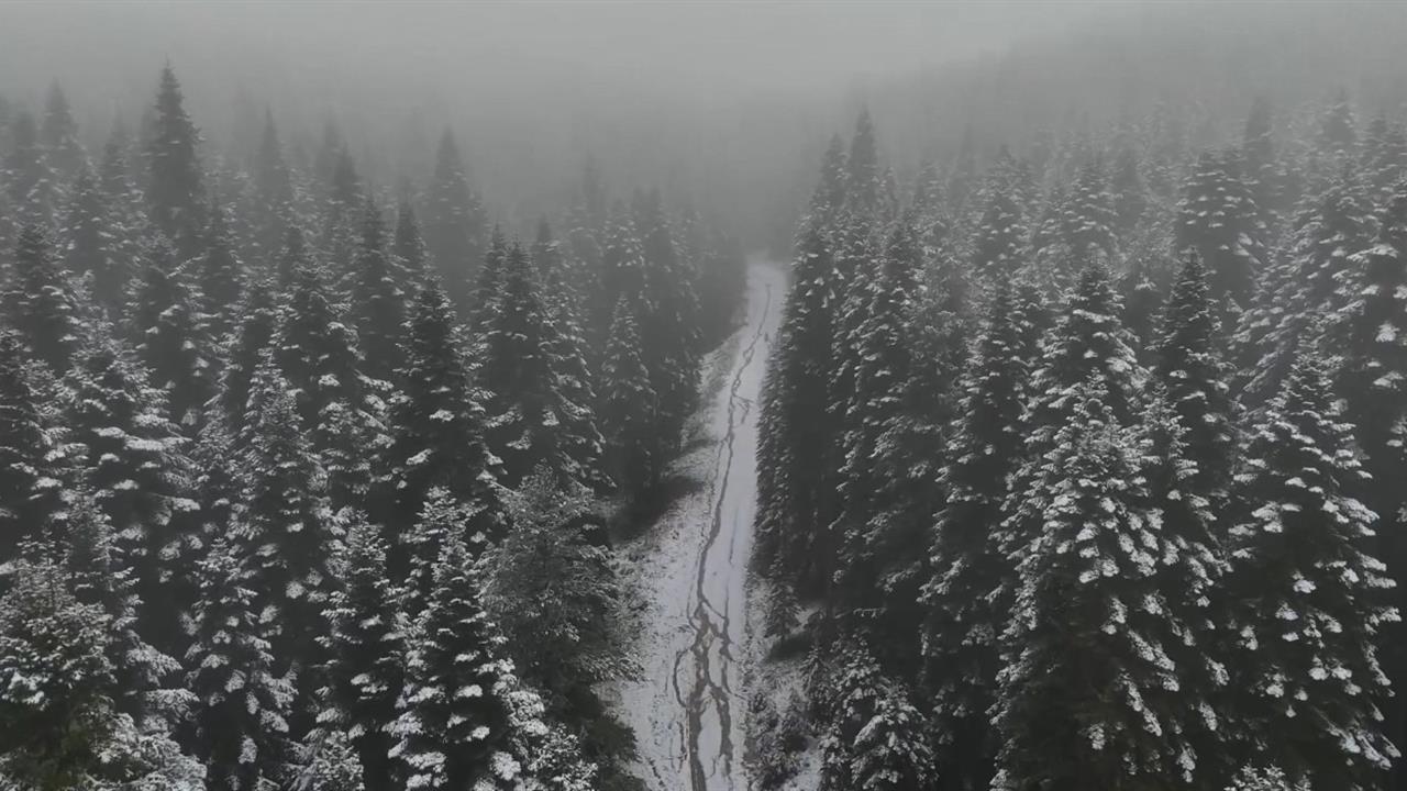 Karabük Yüksek Kesimlerinde Yaşanan Kar Yağışı Manzaraları Göz Doldurdu