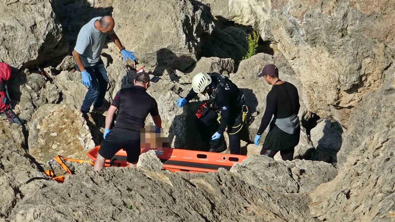 Antalya Falezlerinde Gerçekleşen Şüpheli Ölüm Olayında İki Kişi Serbest Bırakıldı