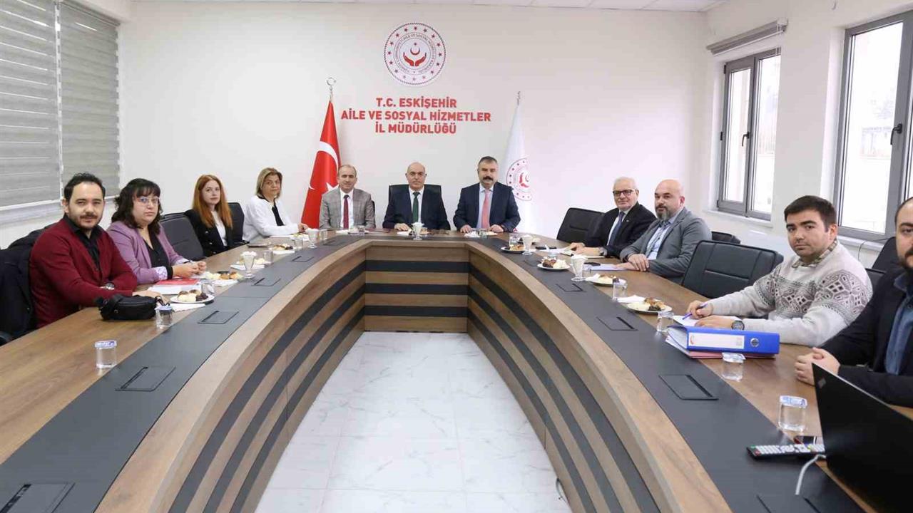Eskişehir'de Otizm Eylem Planı Kapsamında Uygulamalar Değerlendirildi