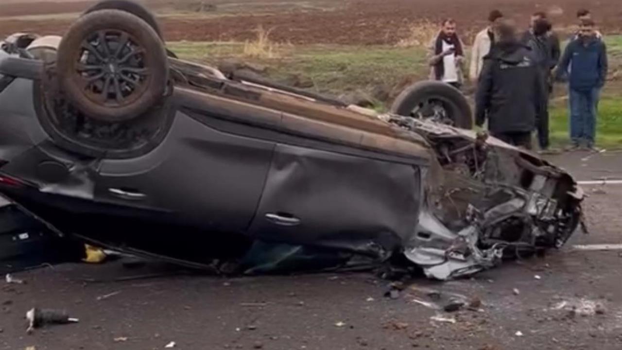Diyarbakır Bağlar'da Kontrolden Çıkan Araçta Bir Kişi Yaralandı