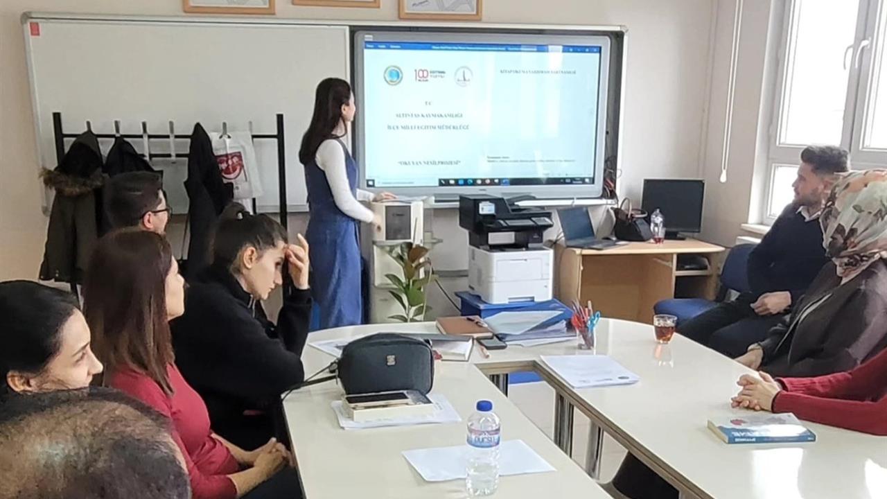 Kütahya Altıntaş’ta Okuyan Nesil Projesinin Tanıtımı Yapıldı